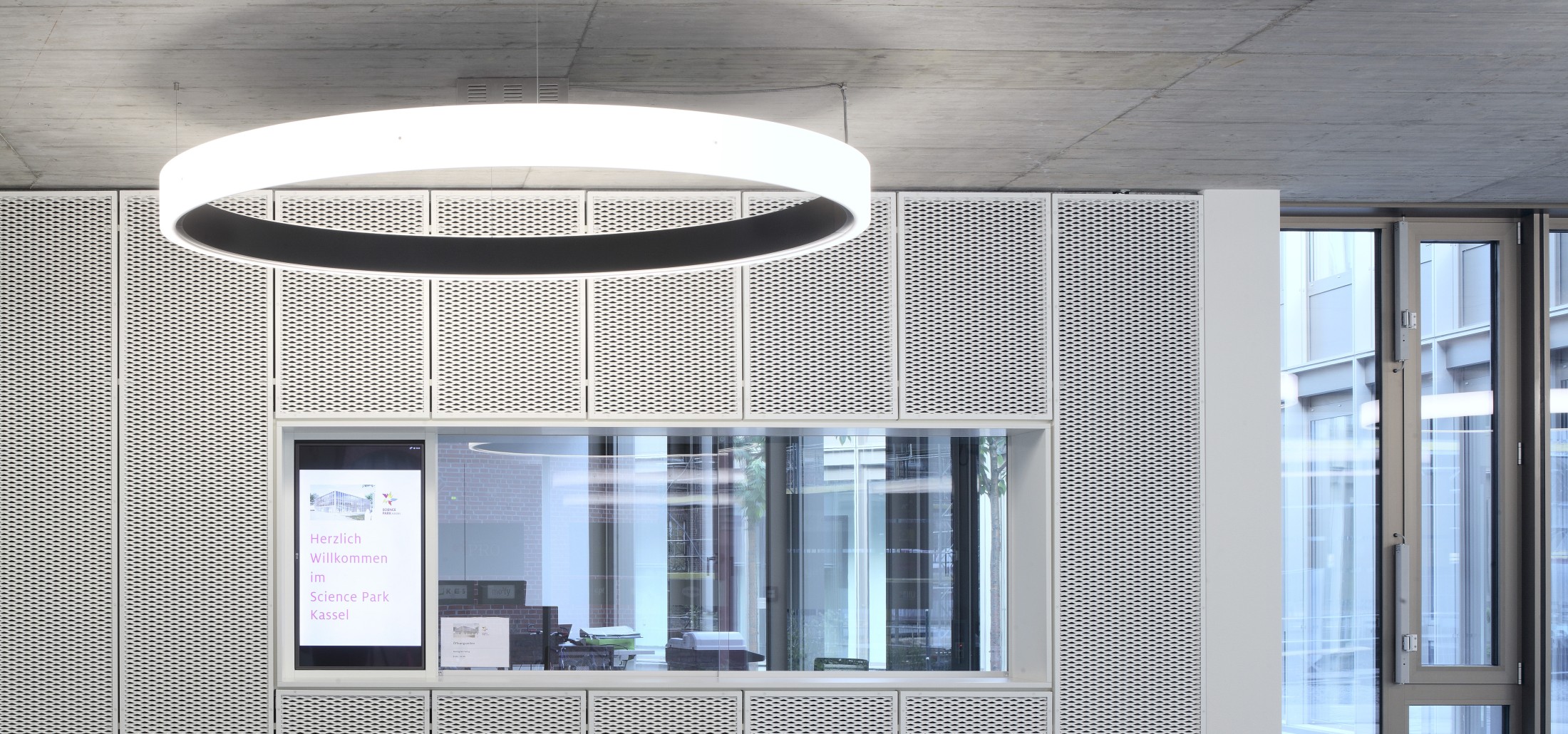 2015_Foyer_ScienceParkKassel_credits_EibeSönnecken (2)