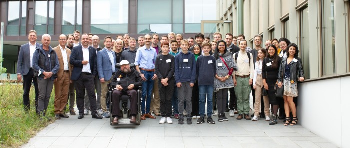 UNIKAT_Crowdfunding_0_3_Smart_City_Gruppenfoto.jpg